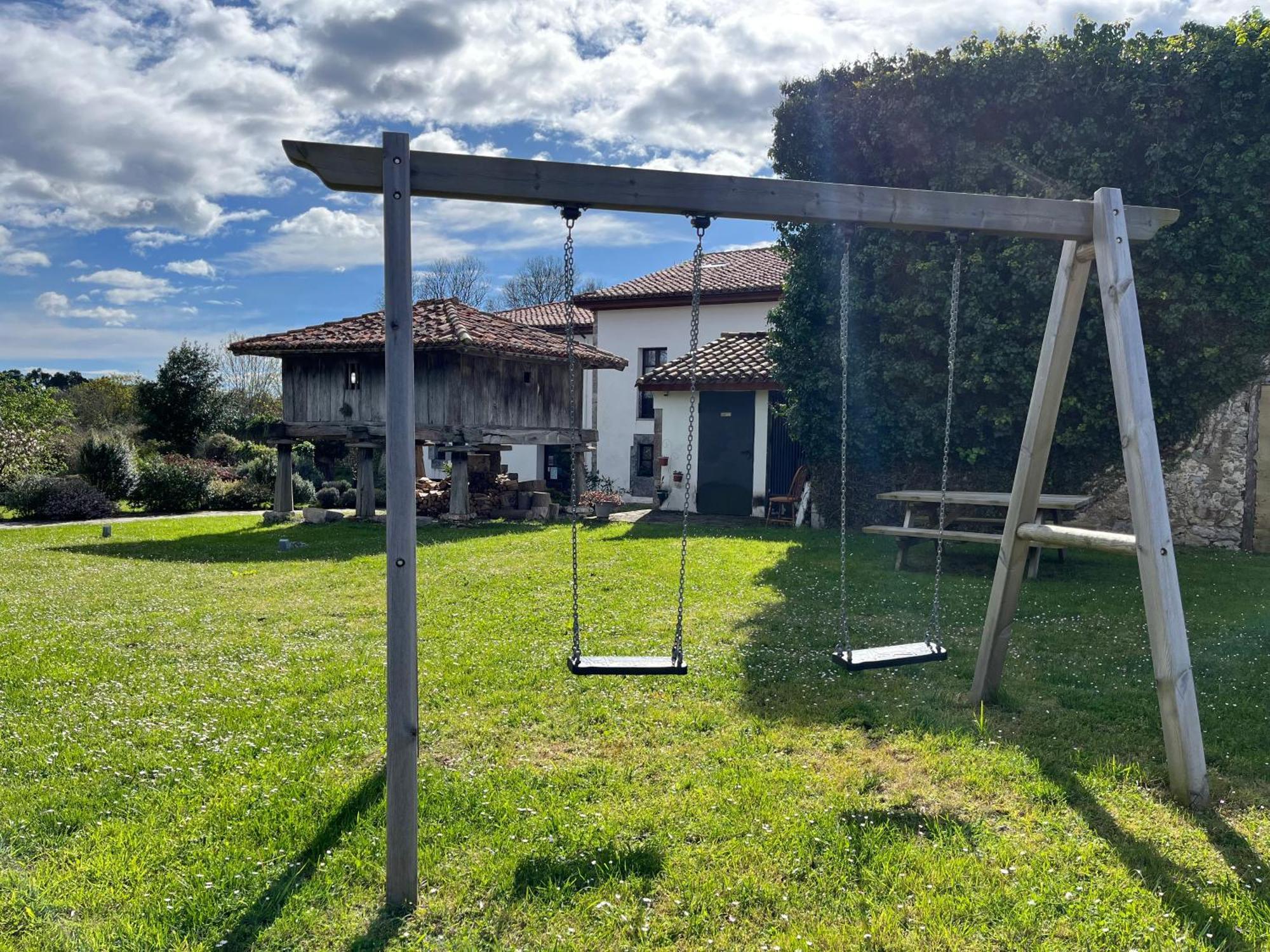 Maison d'hôtes La Ribera De Pria à Villanueva de Pria Extérieur photo